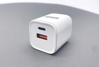 sky Mobigo TCS2081AC PD 20W wall charger