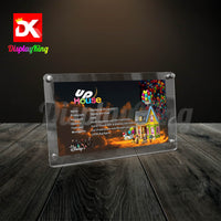 Display King - Acrylic photo frame for Lego 'Up' House 43217