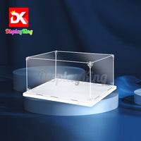 Display King - Acrylic display case with screw for LEGO® Snow White and the Seven Dwarfs' Cottage 43242