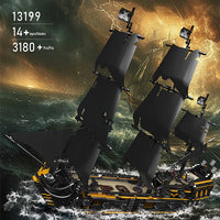 MOULD KING 13199 Black Pearl with 3180 Pieces