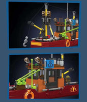 MOULD KING 10135 Angling Boat with 403 Pieces