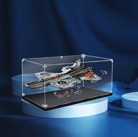 Display King -Acrylic display case with screw for LEGO® S.H.I.E.L.D. Helicarrier 76354