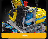 Mould King 17060 Pneumatic All-Terrain Excavator 1392pcs