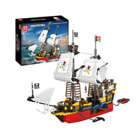 Mould King 10137 Redbeard’s Revenge Ship Model Building Set | 928 Pcs