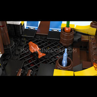 Mould King 10137 Redbeard’s Revenge Ship Model Building Set | 928 Pcs