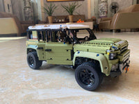 MOULD KING 13175 1:8 Land Rover Defender with 2668 Pieces