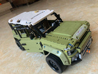 MOULD KING 13175 1:8 Land Rover Defender with 2668 Pieces