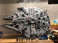 Display King - Acrylic display case for LEGO® Millennium Falcon 75192  (Vertical style)