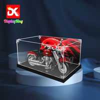 Display King - Acrylic display case with screw for LEGO® Harley-Davidson Fat Boy 10269
