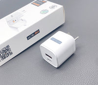 sky Mobigo TCS2081AC PD 20W wall charger
