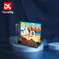 Display King - Acrylic display case with screw for LEGO® Pirate Ship 31109
