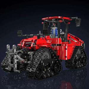 MOULD KING 18020 Pneumatic Crawler Tractor With Motor with 1698 Pieces