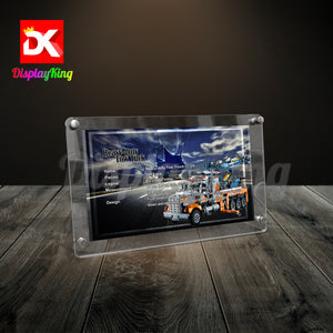 Display King - Acrylic photo frame for Lego Heavy-duty Tow Truck 42128