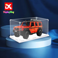 Display King - Acrylic display case with screw for LEGO® Mercedes-BenzG 500 PROFESSIONAL Line 42177
