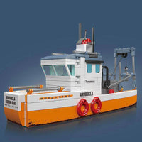 MOULD KING 10083 Fishing Boat with 420 Pieces
