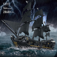 MOULD KING 13111 Pirates of the Caribbean The Black Pearl Ship with 2868 Pieces
