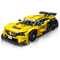 JIESTAR 92024 BMW M4 DTM With Motor with 2676 Pieces
