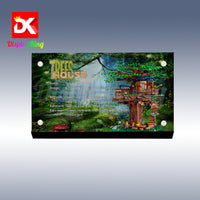 Display King - Acrylic display plaque for Lego Tree House 21318
