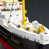 JIESTAR 92026 Titanic with 1058 Pieces
