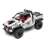 MOULD KING 18005 Custom Pick-Up 4X4 Car with 2027 Pieces
