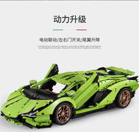 MOULD KING 13057S 1:8 Lamborghini Hyper Green Version with 3819 Pieces-Mould King 13057S
