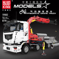 MOULD KING 19002 MOC-8800 Pneumatic Crane Truck with 8239 Pieces
