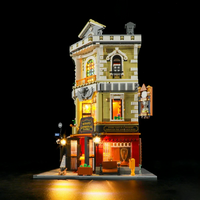 FunWhole F9033 Antique Store with 2847 Pieces
