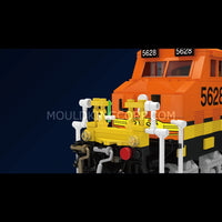 Mould King 12041 BNSF Railway Locomotive Model Building Set | 1,362 Pcs
