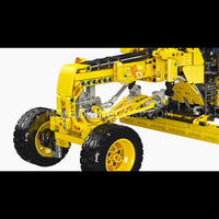 Mould King 19023 GD655-6 Motor Grader Building Set | 1,109 Pcs
